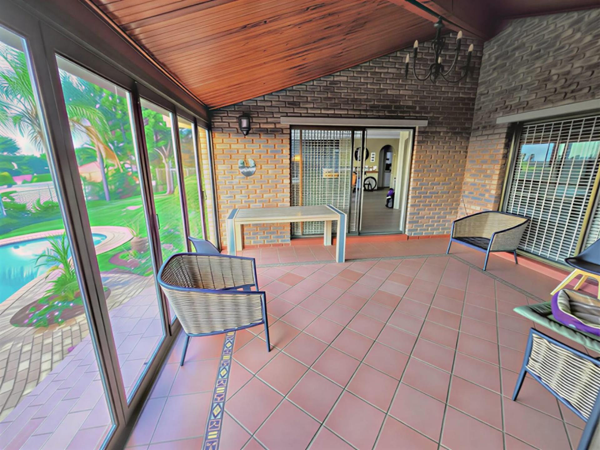  of property in Magalieskruin