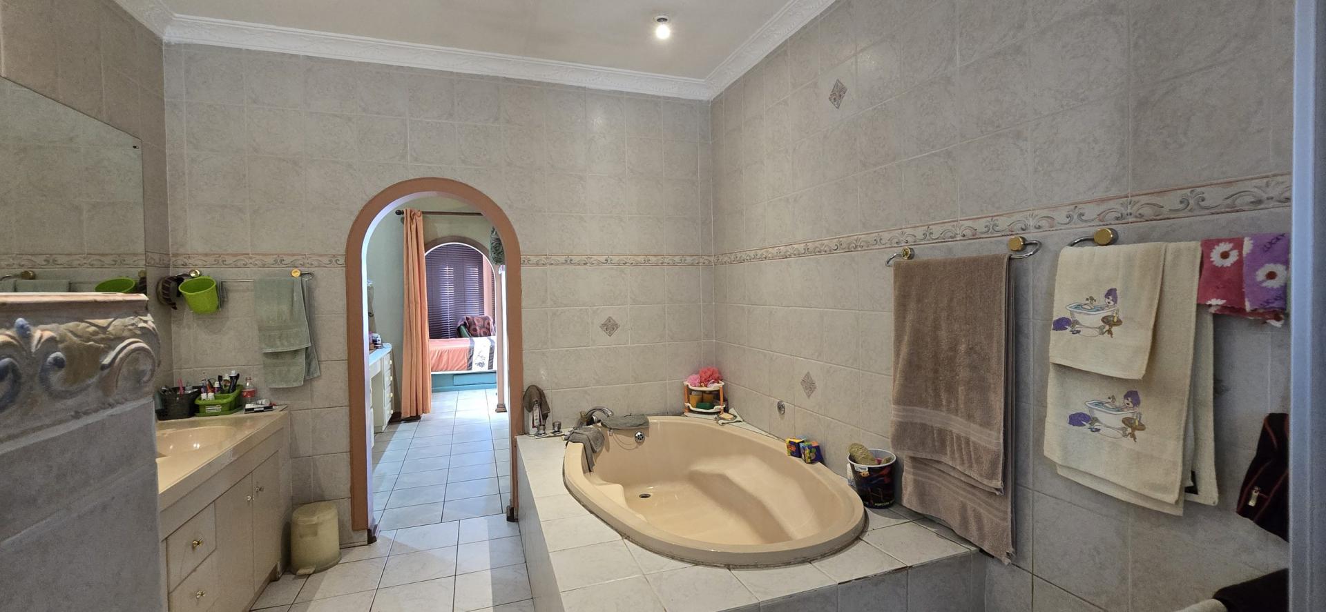 of property in Amandasig