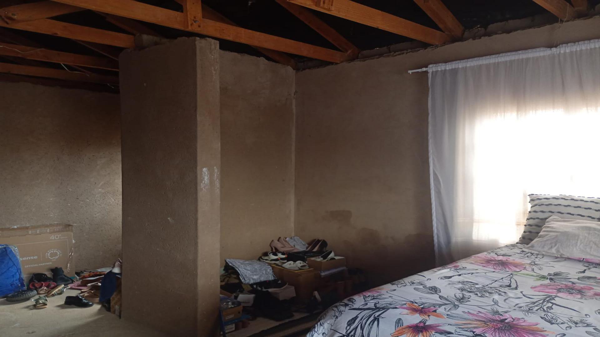 Bed Room 1 of property in Siyabuswa-C