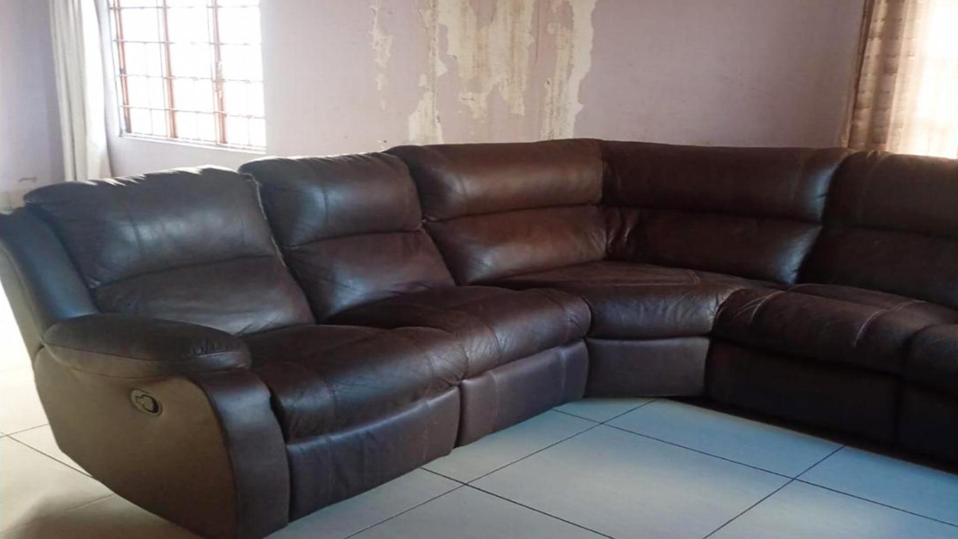 Lounges of property in Siyabuswa-C