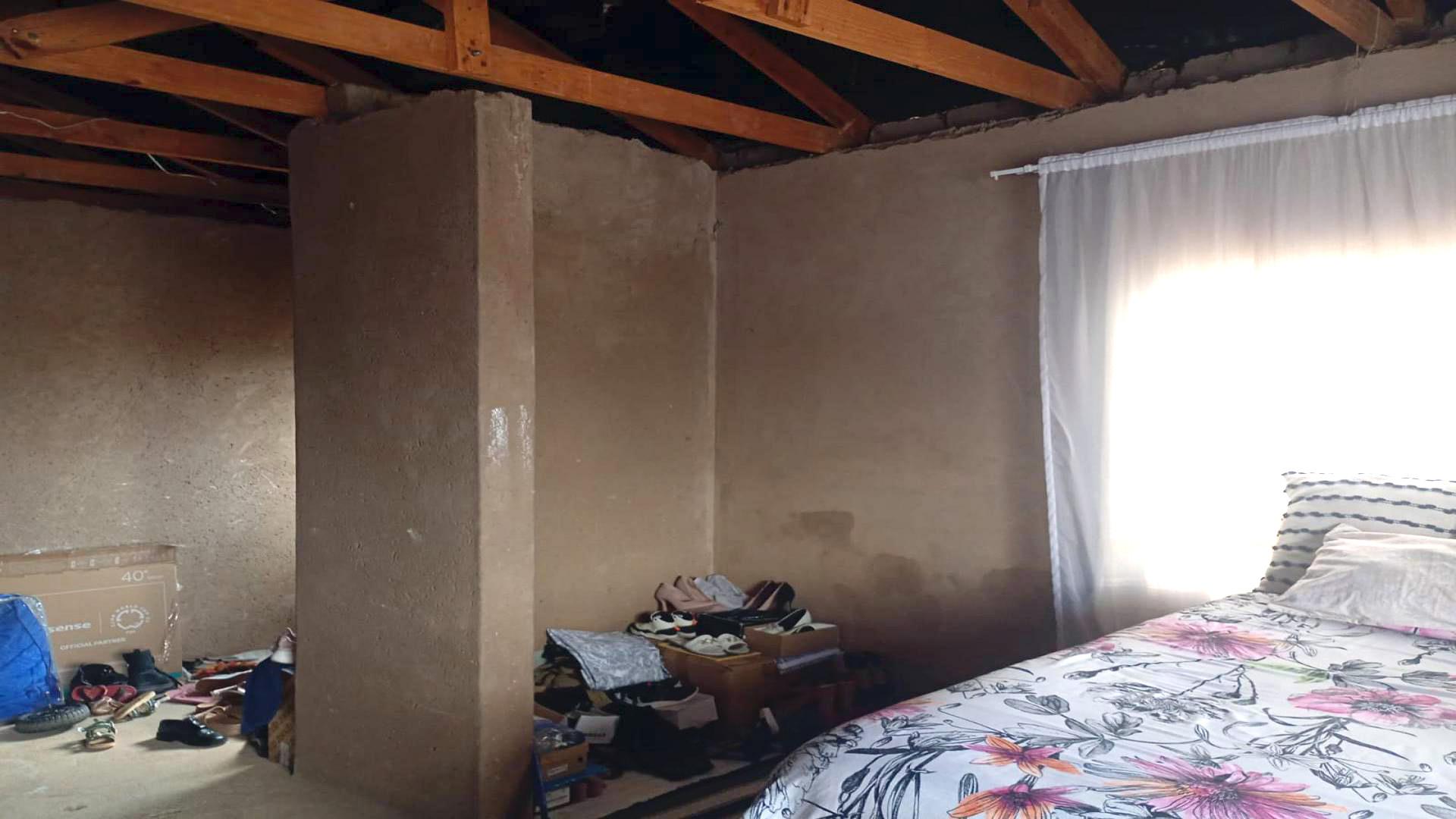 Main Bedroom of property in Siyabuswa-C