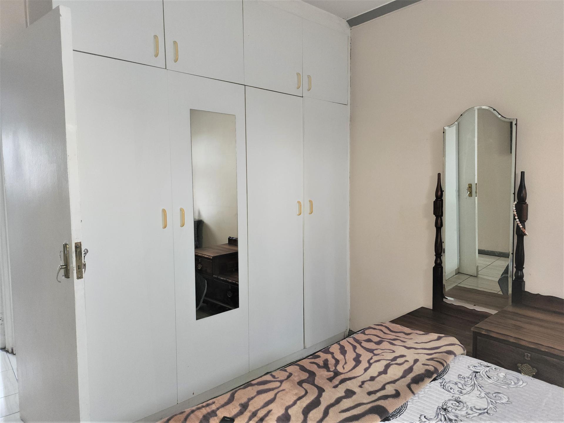 of property in Parow Central