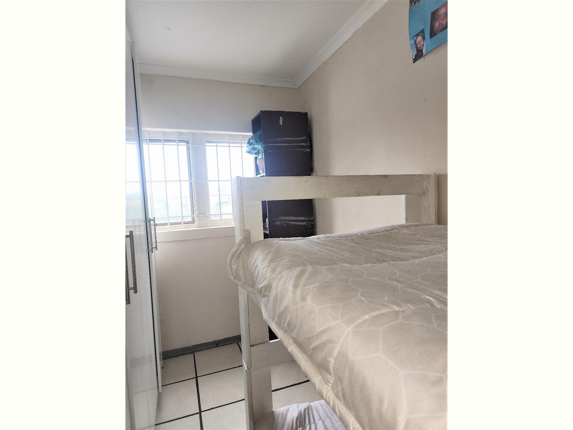  of property in Parow Central