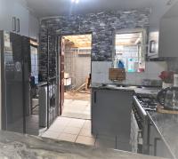  of property in Parow Central