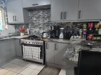  of property in Parow Central