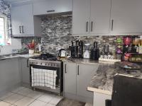  of property in Parow Central