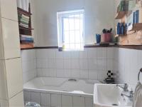  of property in Parow Central