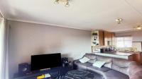 Lounges of property in Karenpark