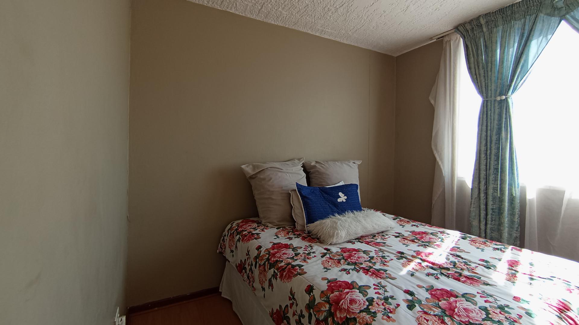 Bed Room 2 - 13 square meters of property in Silverton