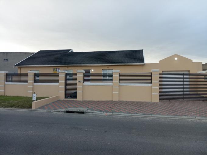 3 Bedroom House for Sale For Sale in Weltevreden Valley - MR713076