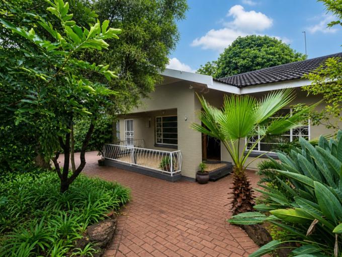 4 Bedroom House for Sale For Sale in Rustenburg - MR713103