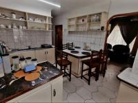  of property in Rosedale