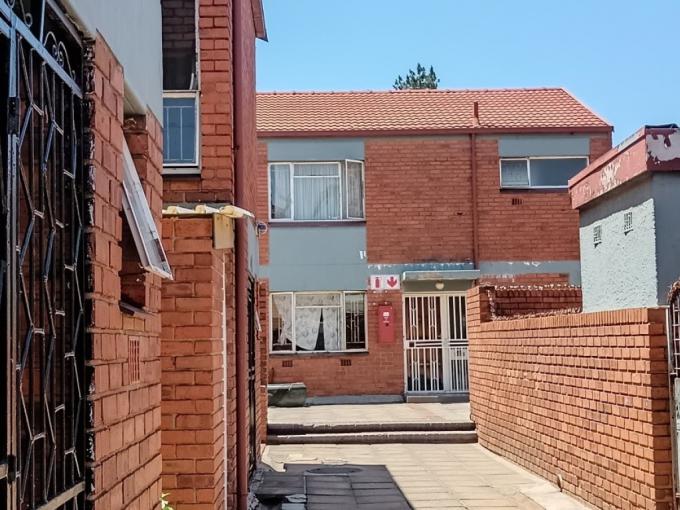 3 Bedroom Apartment for Sale For Sale in Germiston - MR713105