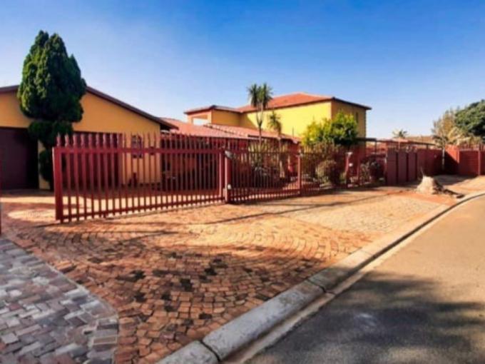 4 Bedroom House for Sale For Sale in Leachville - MR713117