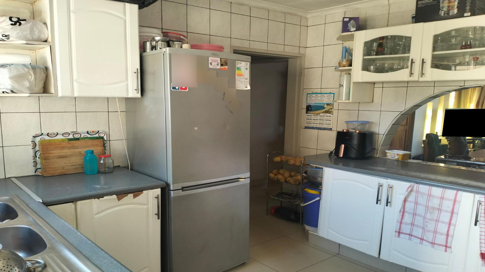 Kitchen of property in Eldorado Park AH