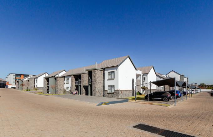 2 Bedroom Apartment for Sale For Sale in Glen Marais - MR713183
