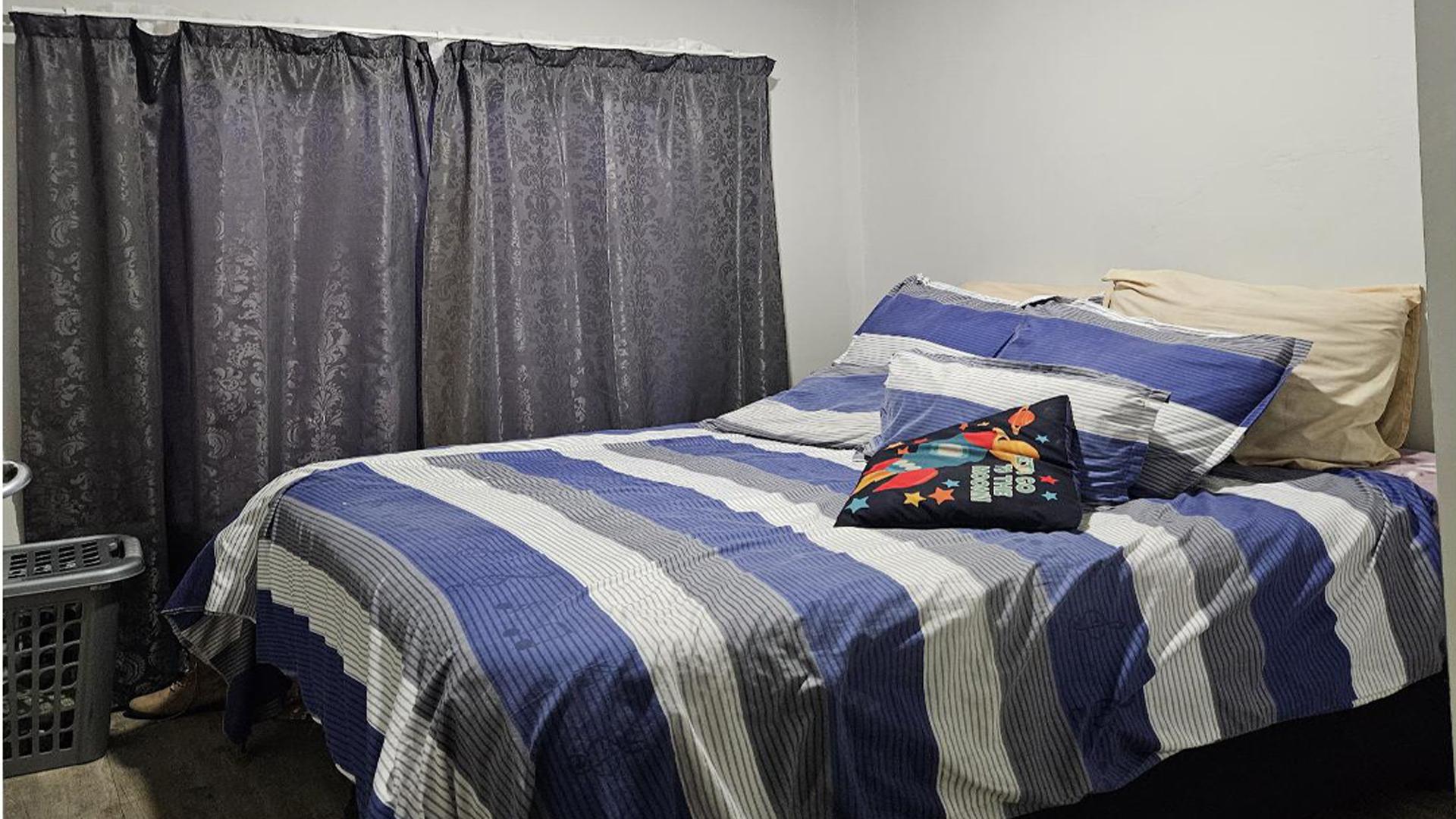 Bed Room 1 of property in Eldorette