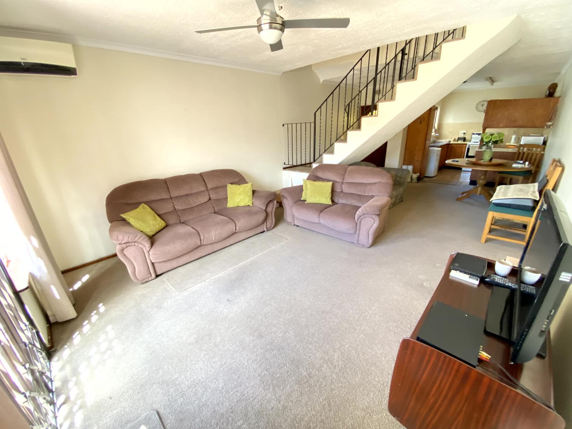  of property in Montclair (Dbn)
