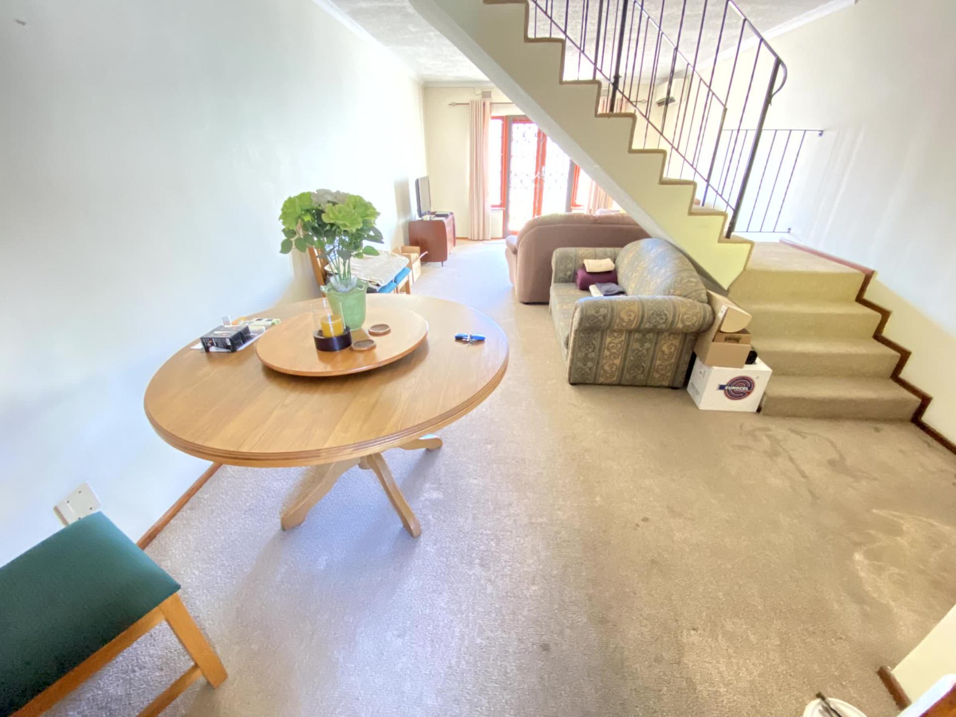  of property in Montclair (Dbn)
