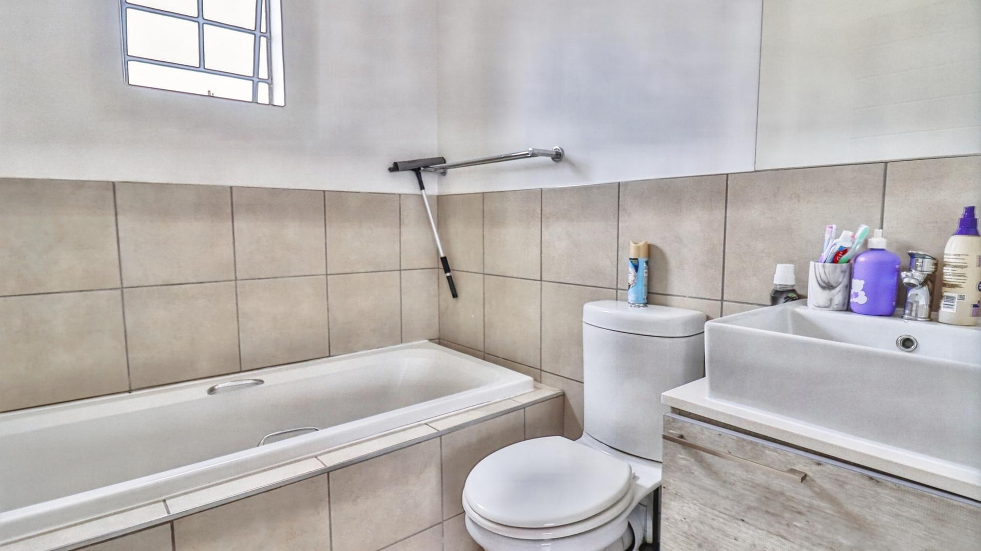  of property in Sagewood