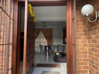  of property in Glenvista