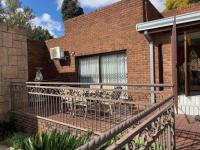  of property in Glenvista