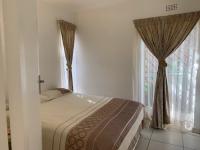  of property in Glenvista