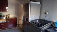 Kitchen of property in Tembisa