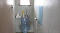 Bathroom 1 - 2 square meters of property in Tembisa