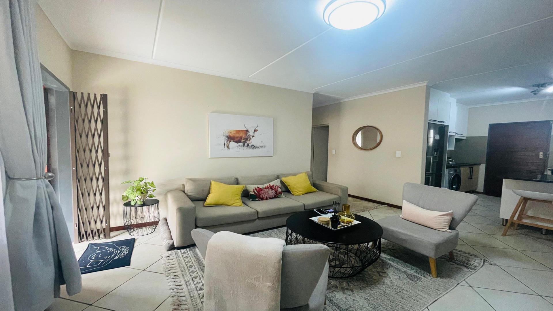 Lounges of property in Sagewood