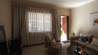 Lounges - 20 square meters of property in Sagewood