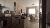Kitchen - 11 square meters of property in Sagewood