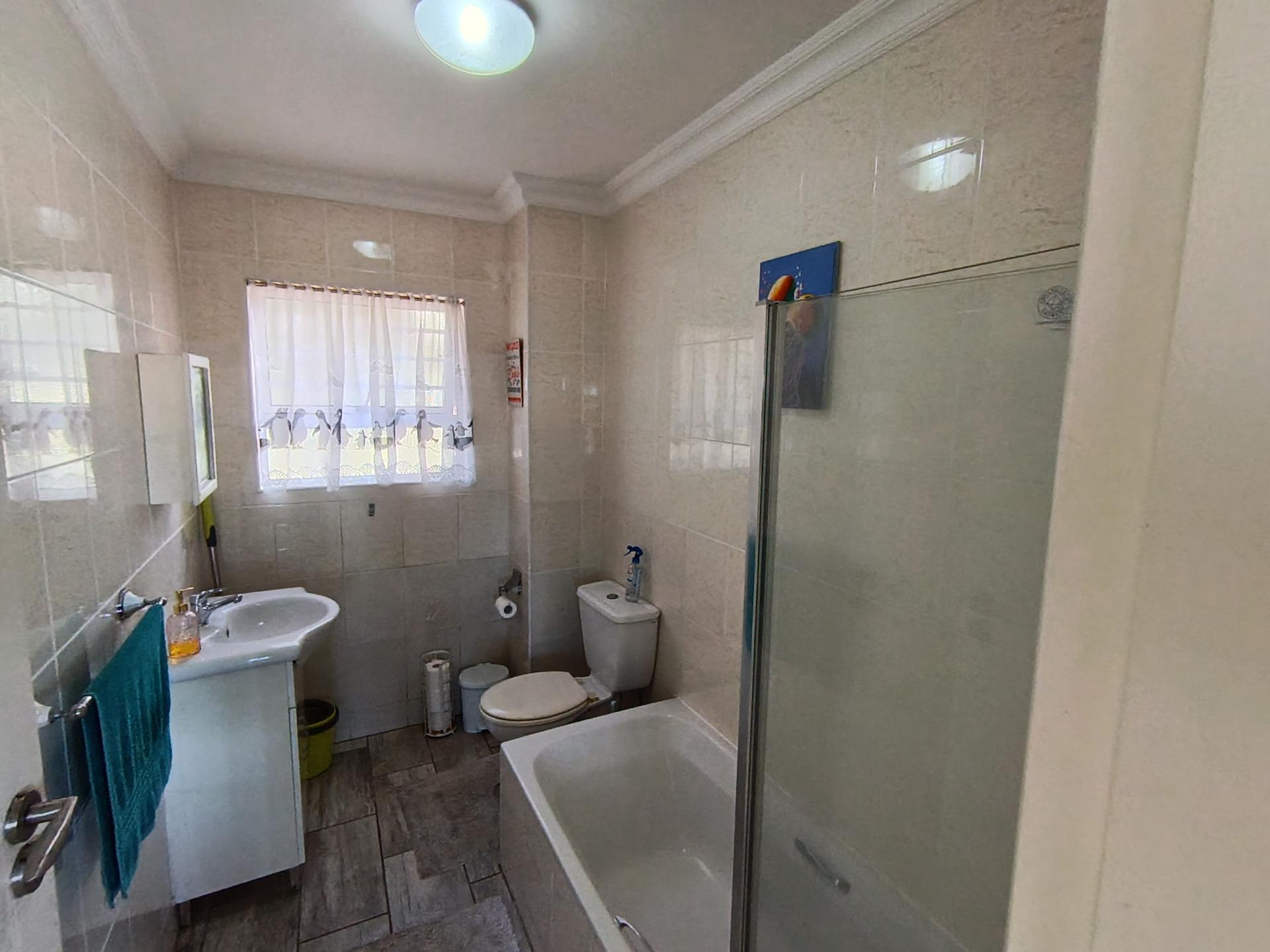  of property in Hibberdene