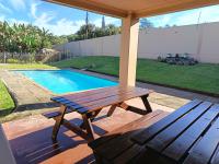 3 Bedroom 2 Bathroom Flat/Apartment for Sale for sale in Hibberdene