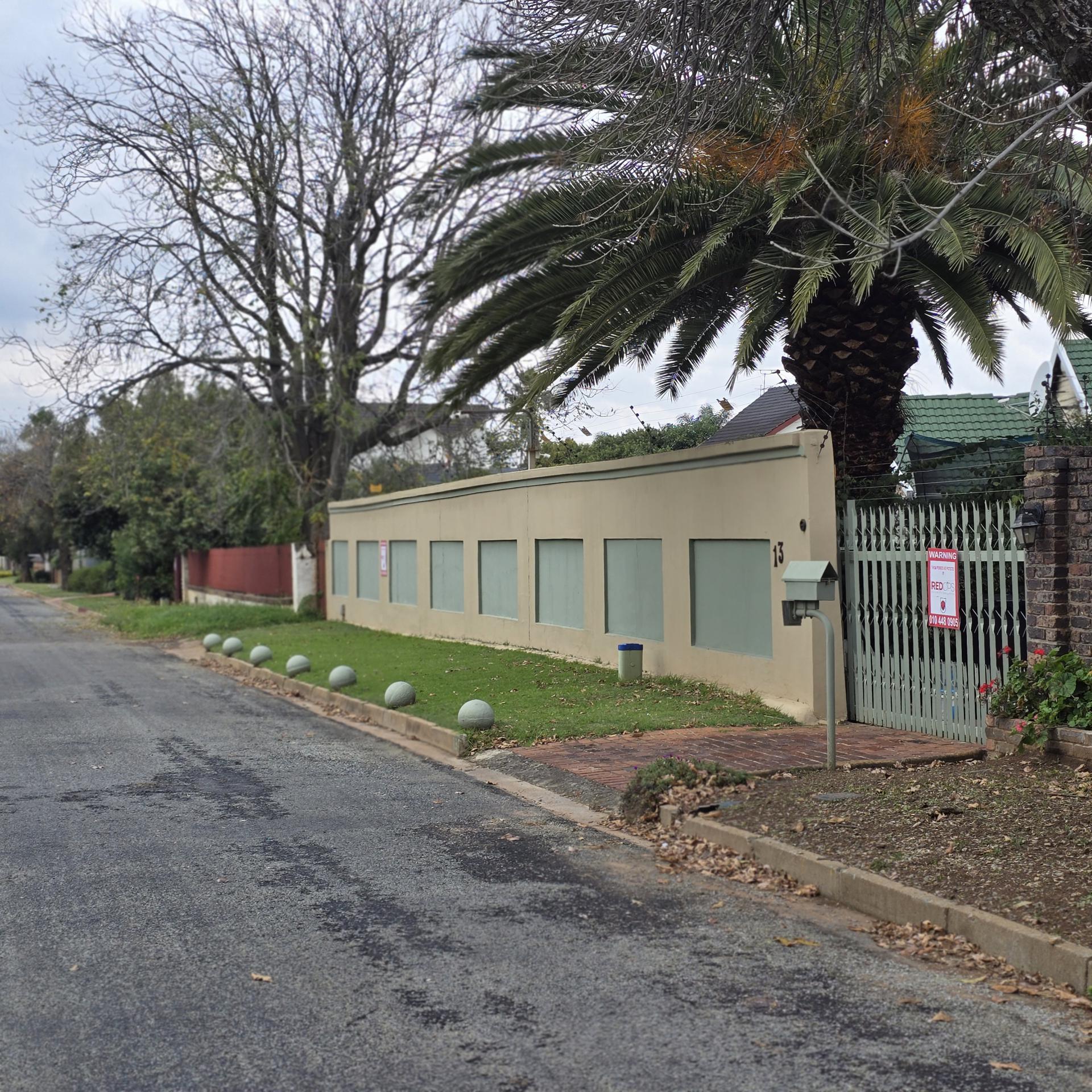  of property in Bonaero Park