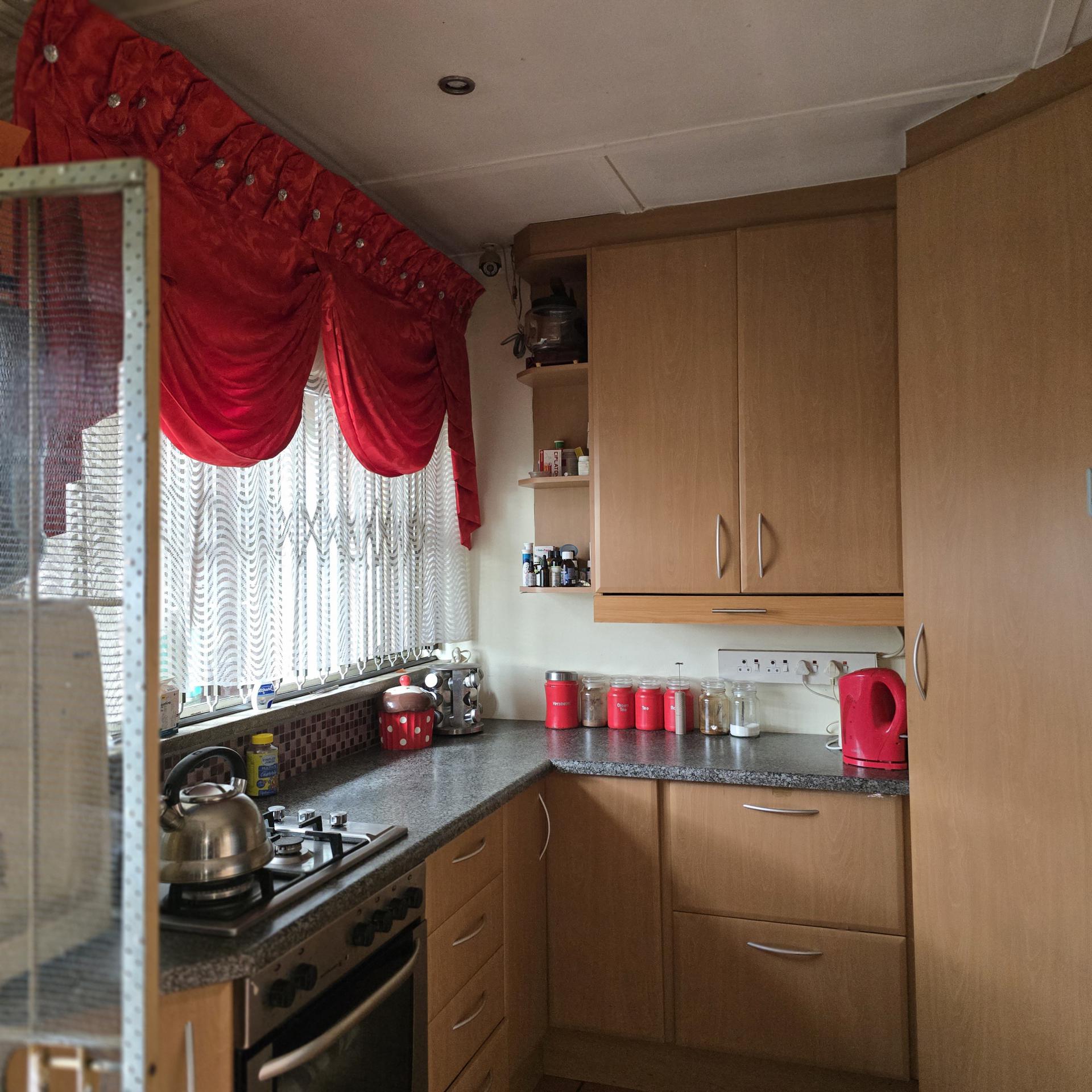 of property in Bonaero Park