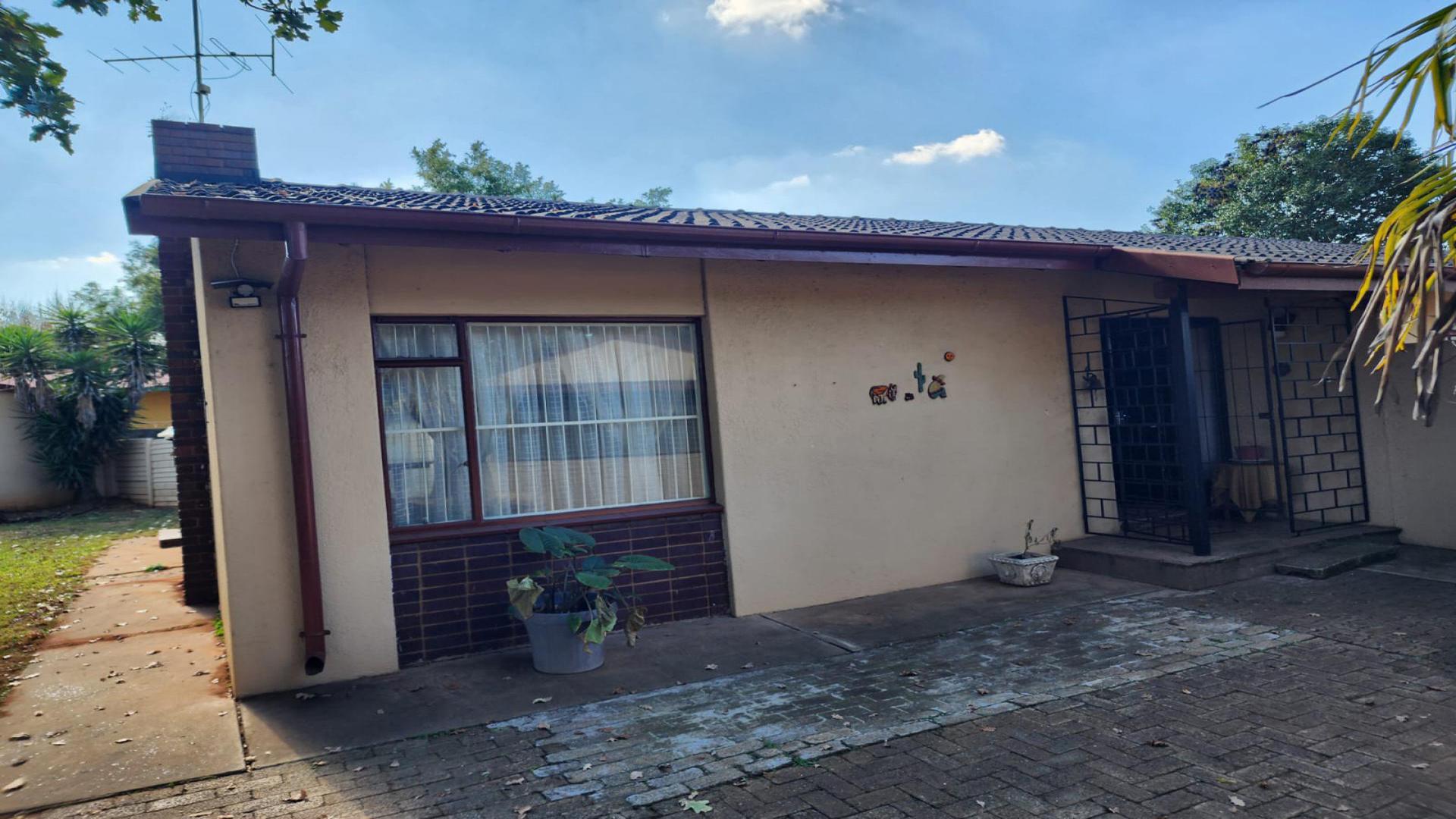 Front View of property in Sasolburg