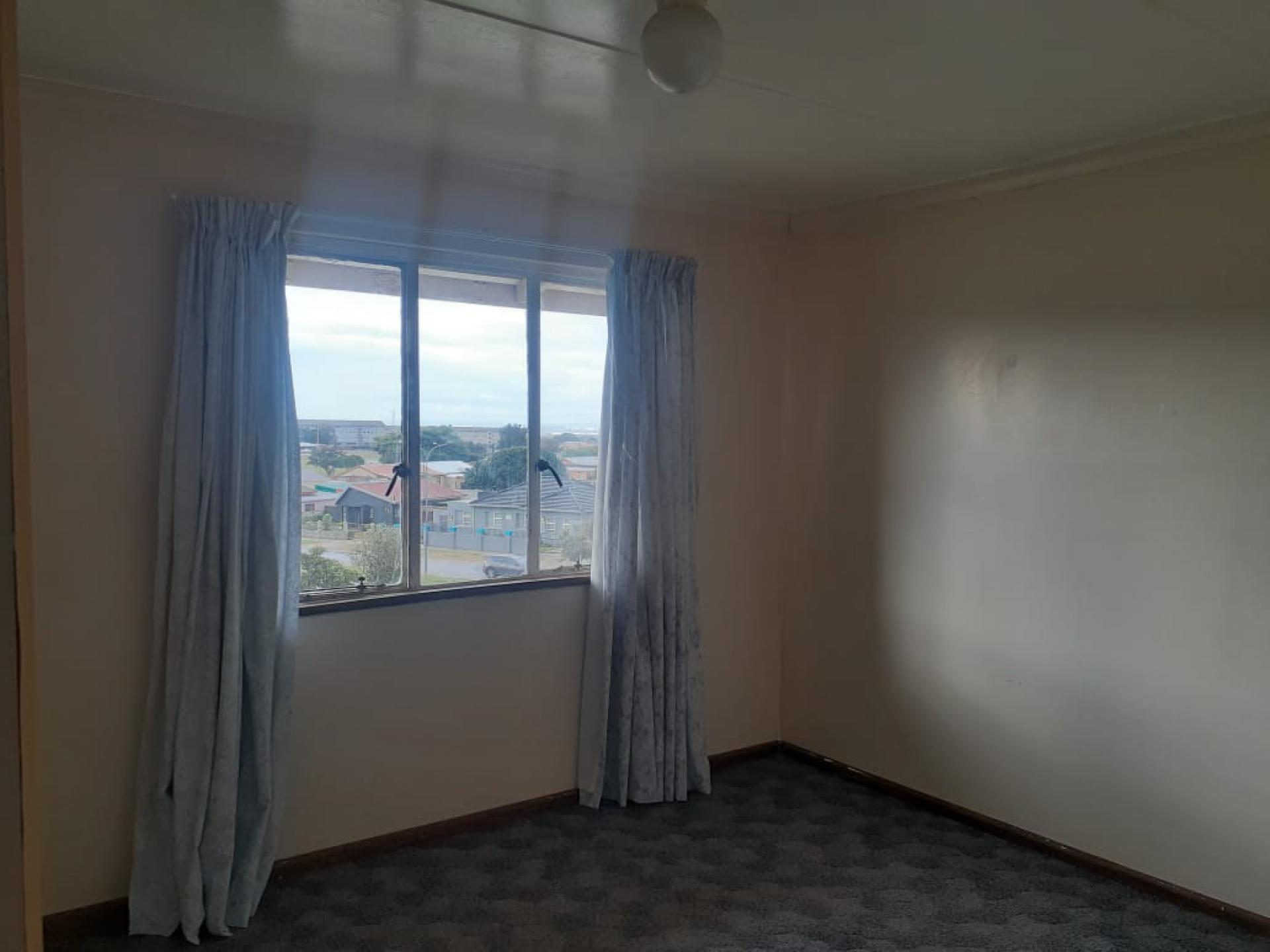  of property in Algoa Park