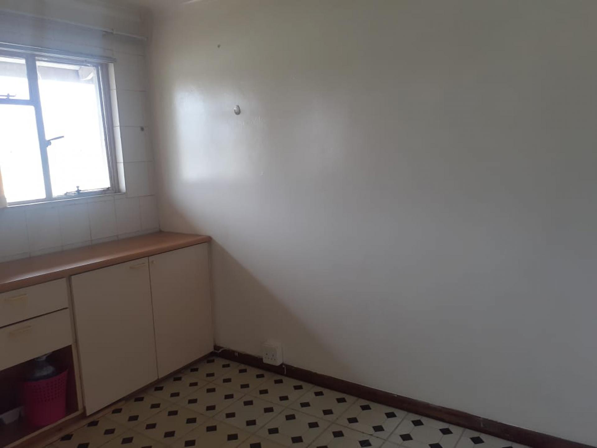  of property in Algoa Park