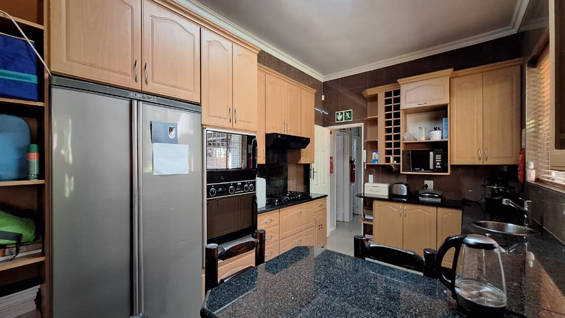 Kitchen - 54 square meters of property in Risidale