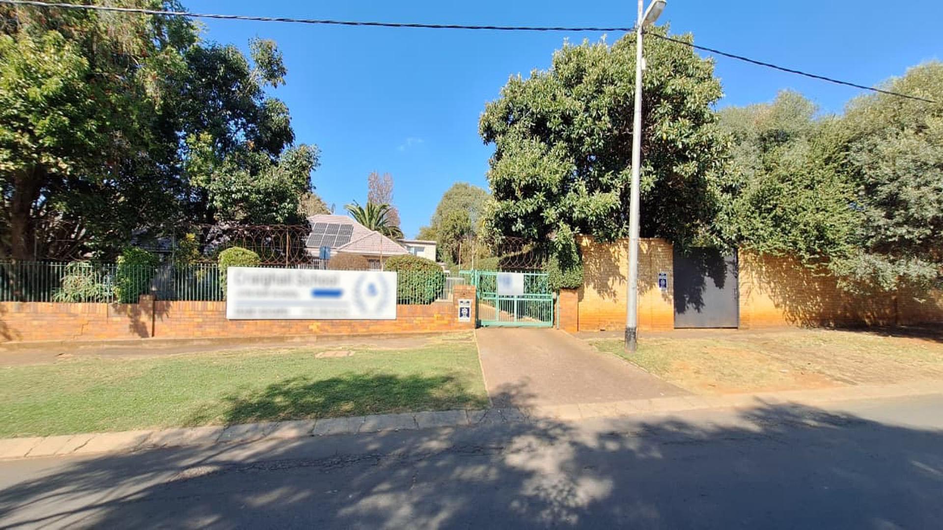 Front View of property in Risidale