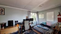 Bed Room 5+ - 35 square meters of property in Risidale
