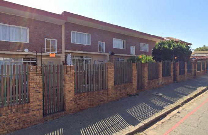 2 Bedroom Sectional Title for Sale For Sale in Witfield - MR713367