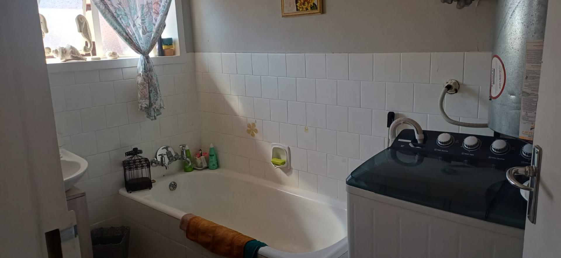  of property in Witfield