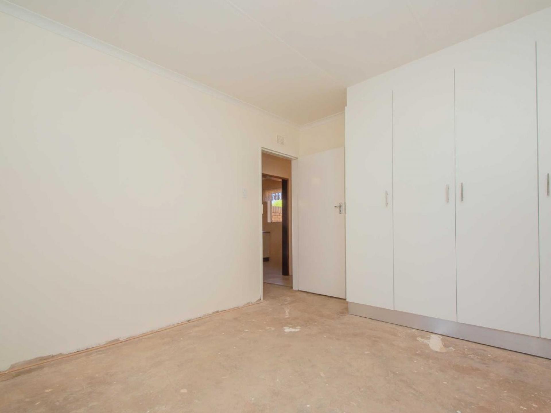  of property in Wilropark