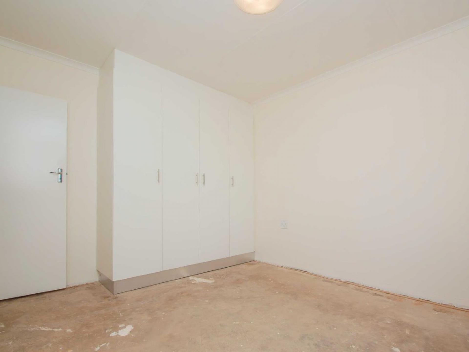  of property in Wilropark