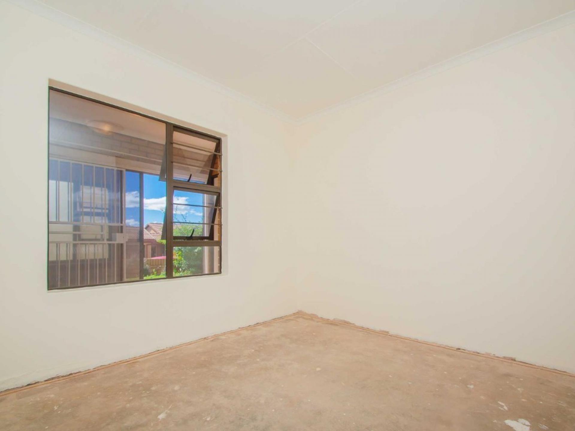  of property in Wilropark