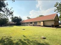  of property in Brackenhurst