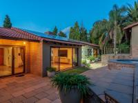  of property in Glenvista