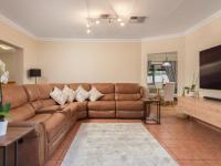  of property in Glenvista